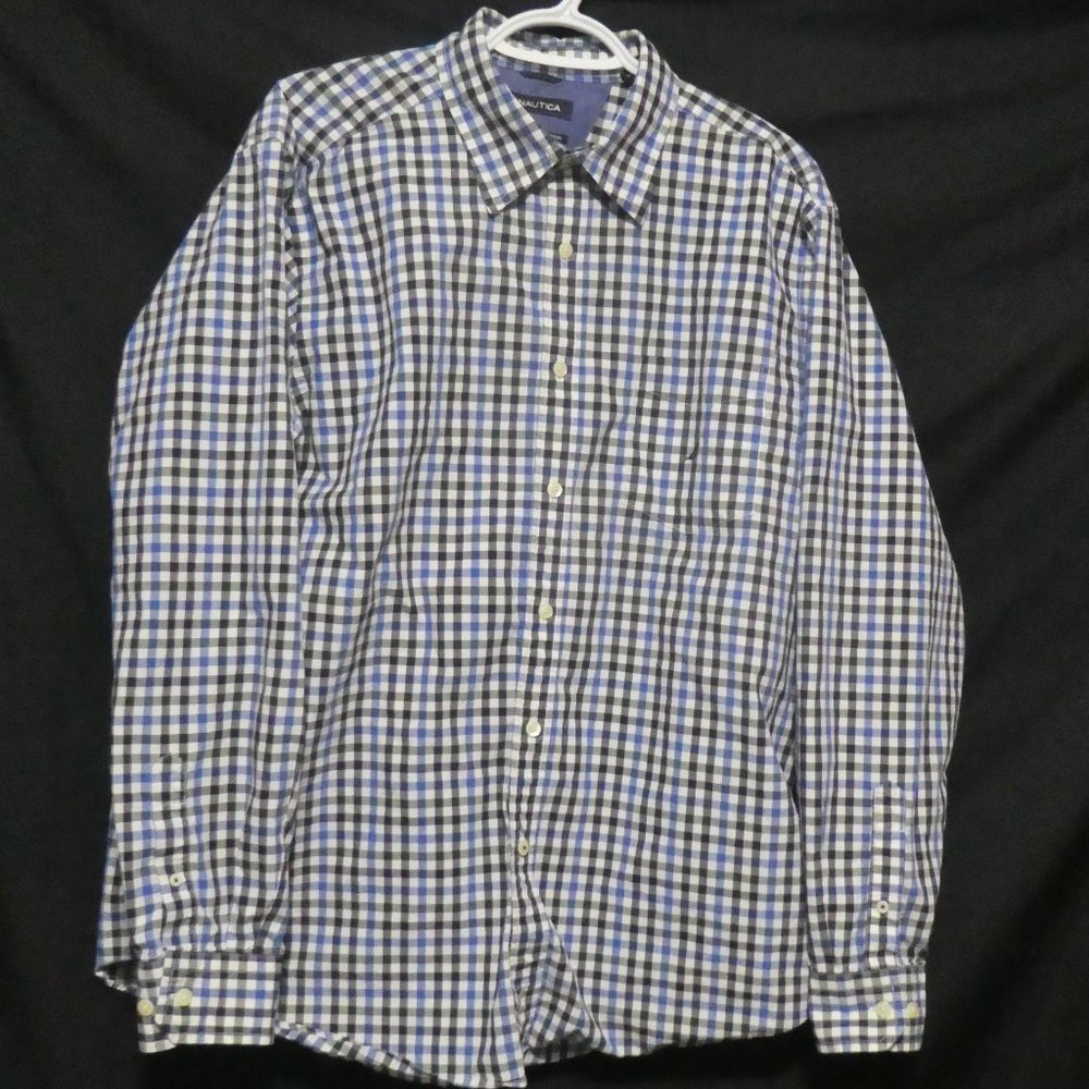 NAUTICA | large | 100% Cotton | Checkered Button Down Shirt With Pocket | GUC